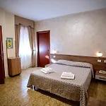 Ξενοδοχείο Vallisdea Sala Consilina