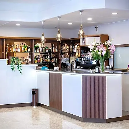 Vallisdea Hotel
